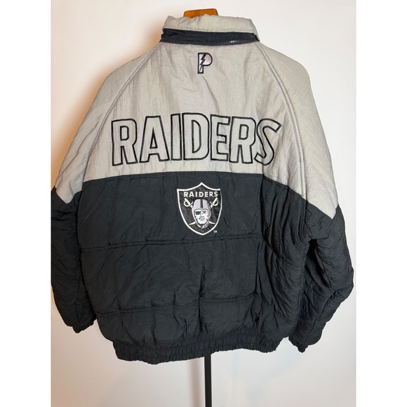 Pro Player Other - Vintage Pro Player Oakland Raiders Puffer Jacket Mens Medium NFL Extreme Silver